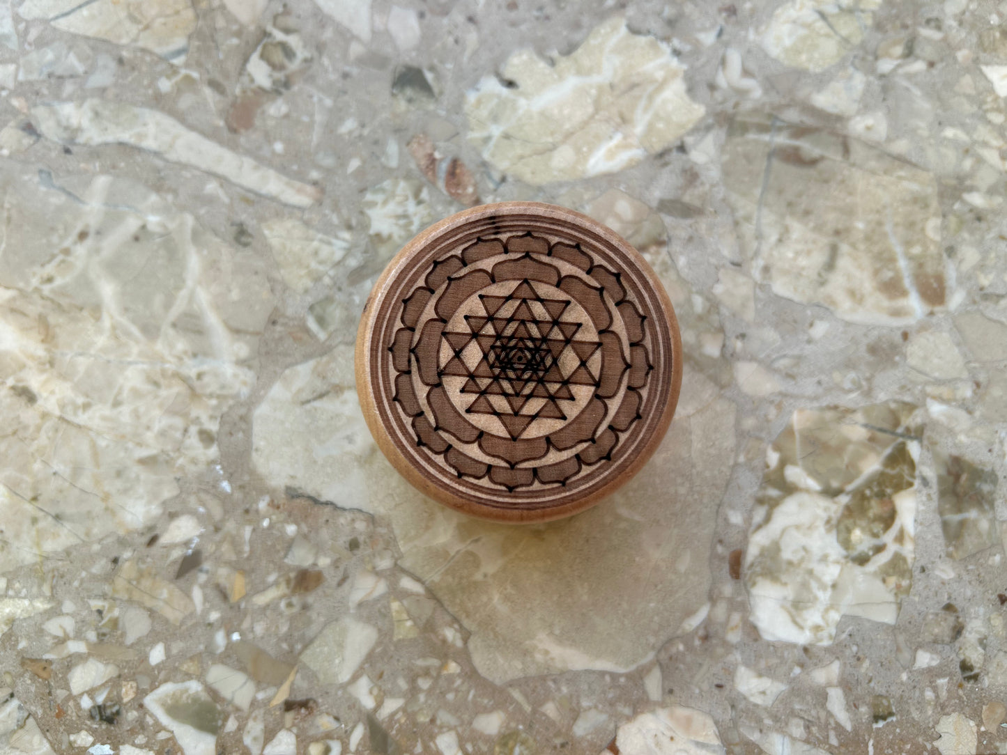 2-lagiger Gewürzmühle aus Holz