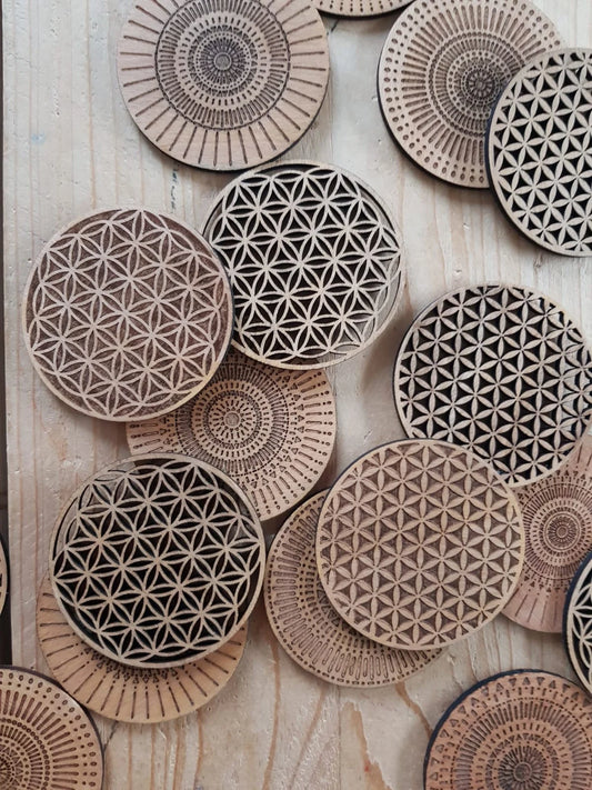 Blume des Lebens Untersetzer, Heilige Geometrie, Laser cut, Untersetzer für Tassen & Gläser, Holz, symmetrische Form, (4er Set)