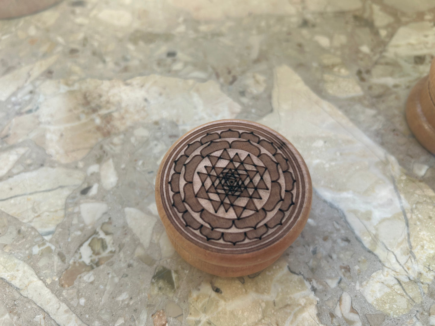 2-lagiger Gewürzmühle aus Holz