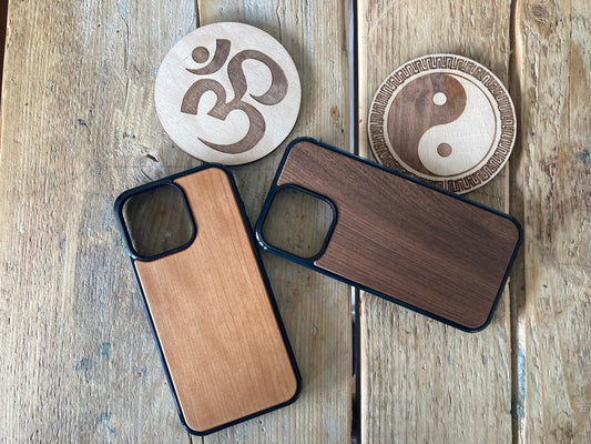Engraved Handyhülle Holz für iPhone 15 Pro Max, Echtholz Schutzhülle, Walnuss, Handy Holzhülle, Kirschbaum, TPU Hülle, Abdeckung, Unikat